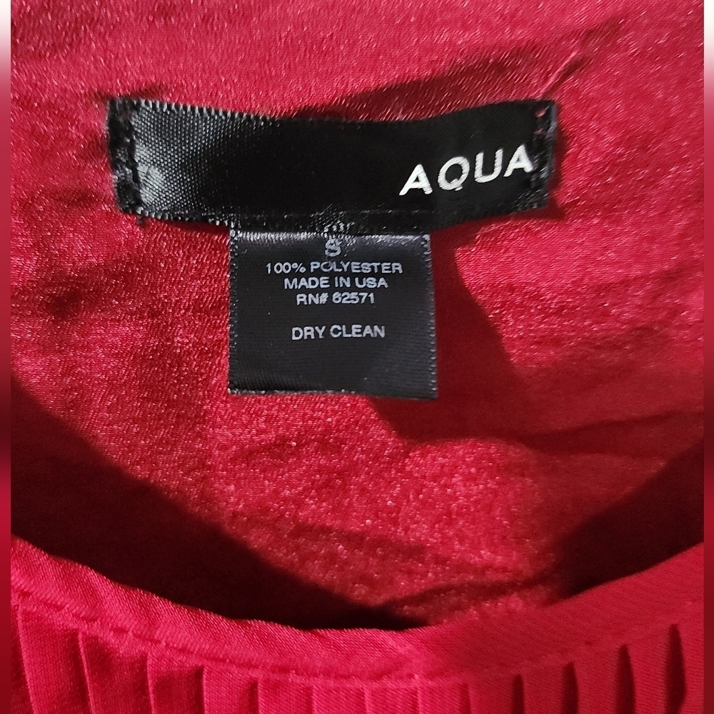AQUA Scarlet Red Pleated Cami Tank Top Chiffon Overlay size S - Picture 4 of 5